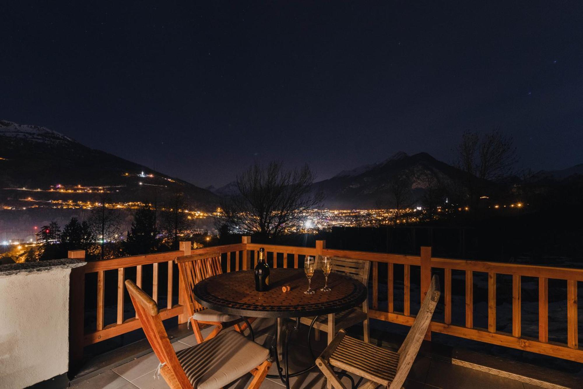 Mountain Escape Briancon Views Apartment Villar-Saint-Pancrace Bagian luar foto